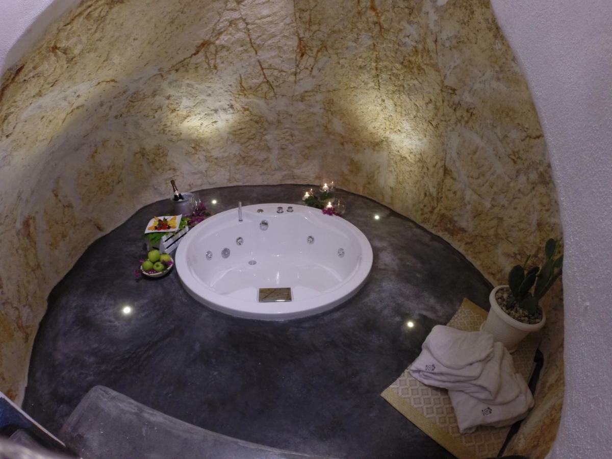 White Luxury Suite Ostuni By Gonewlocation Exterior foto
